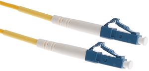 Masterlan fiber optic patch cord, LCupc-LCupc, Singlemode 9/125, simplex, 2m