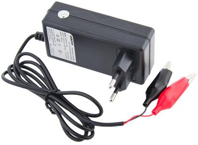 Battery charger WILSTAR 12V/0,8A lead acid AGM/GEL accumulators (3 - 10Ah)